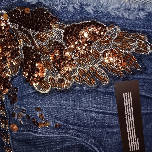 Embroidered RUNWAY EXPRESS SHORTS Sexy - Picture 4 of 8